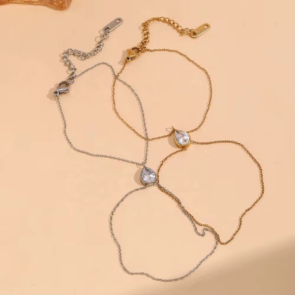 Elegant Teardrop CZ Hand Chain Bracelet - Picture 2 of 4